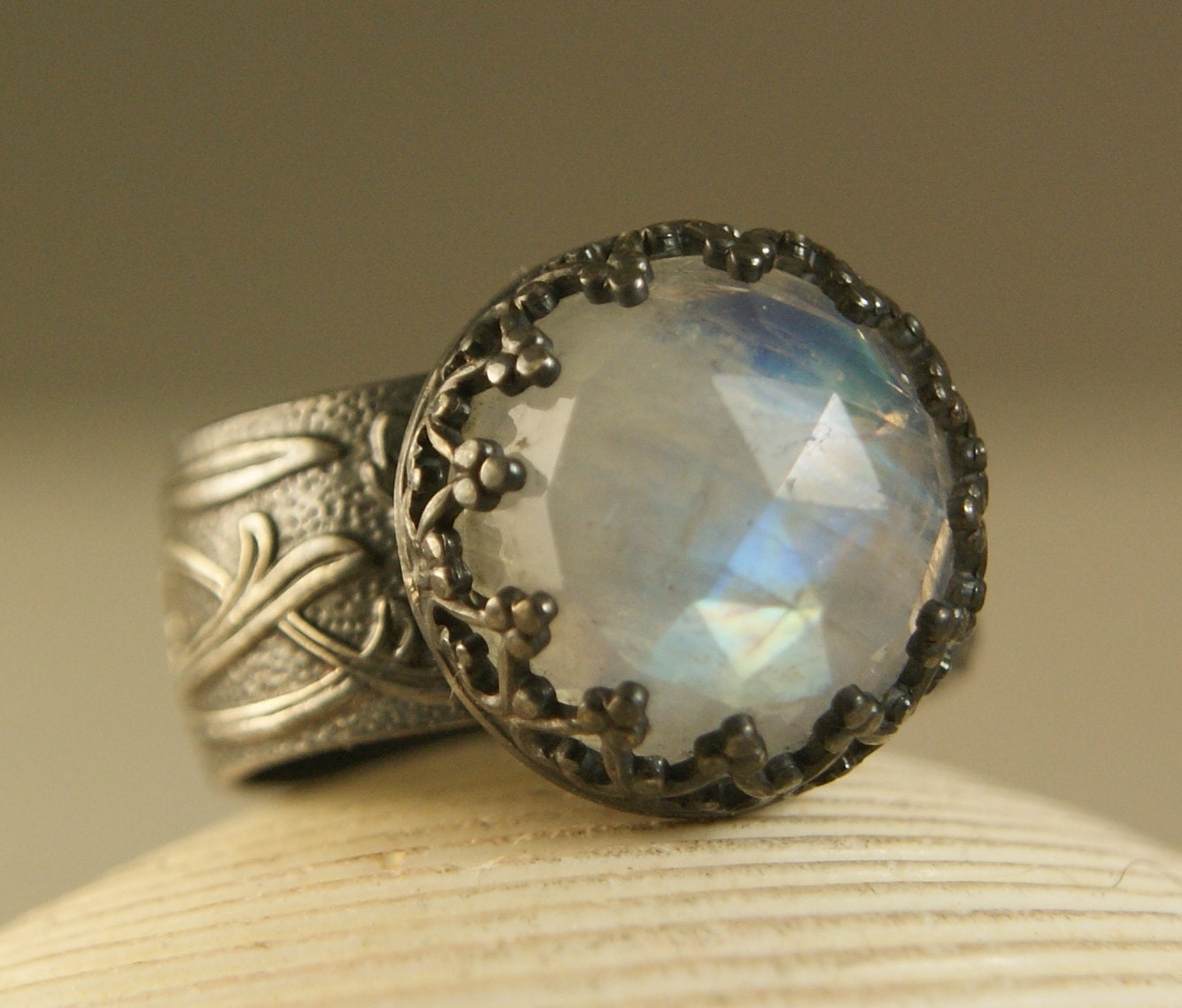 Rose cut Rainbow Moonstone Sterling Silver Cnunky Statement Ring Birthstone Ring Engagement Ring Gift For Her