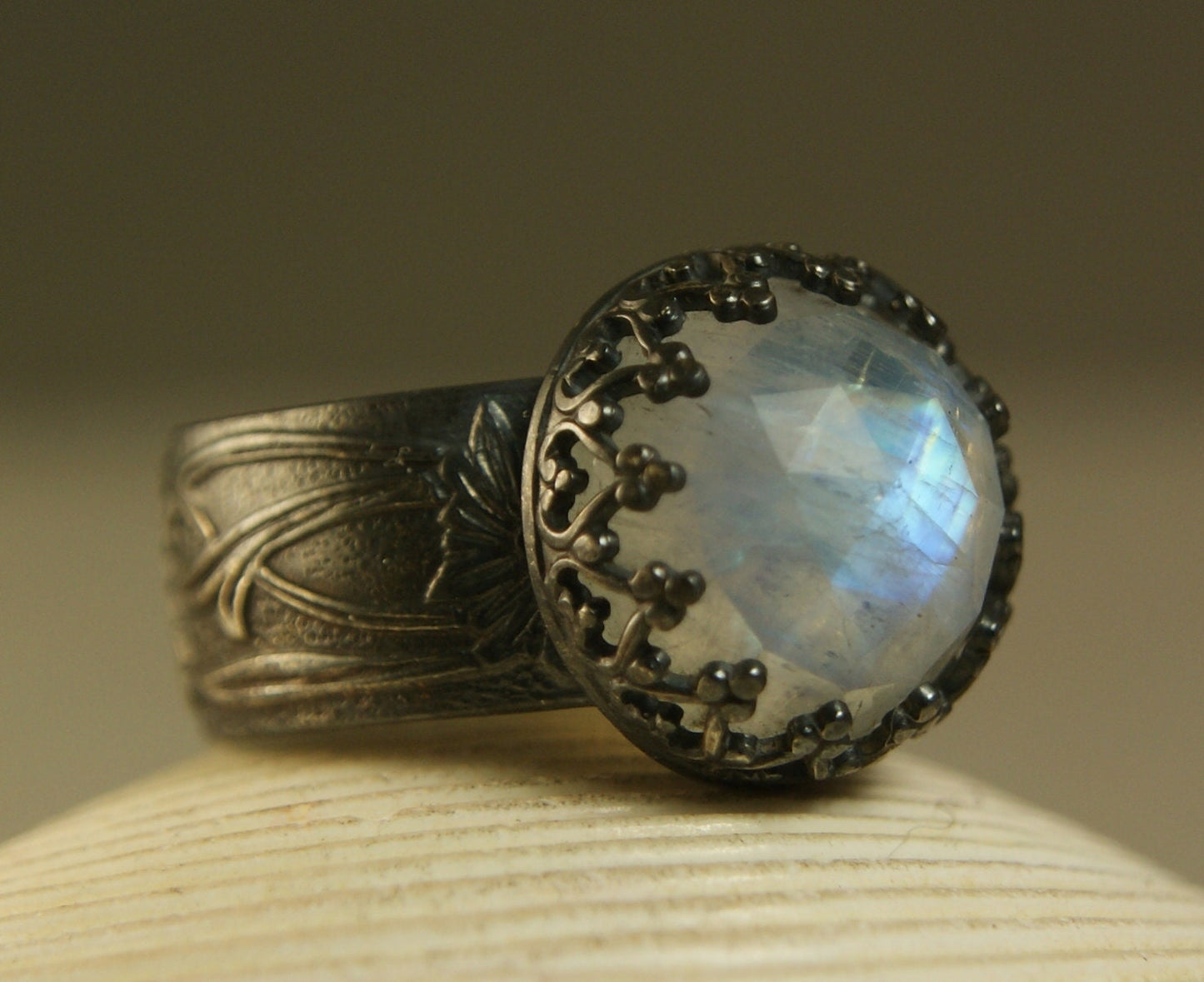 Rose cut Rainbow Moonstone Sterling Silver Cnunky Statement Ring Birthstone Ring Engagement Ring Gift For Her