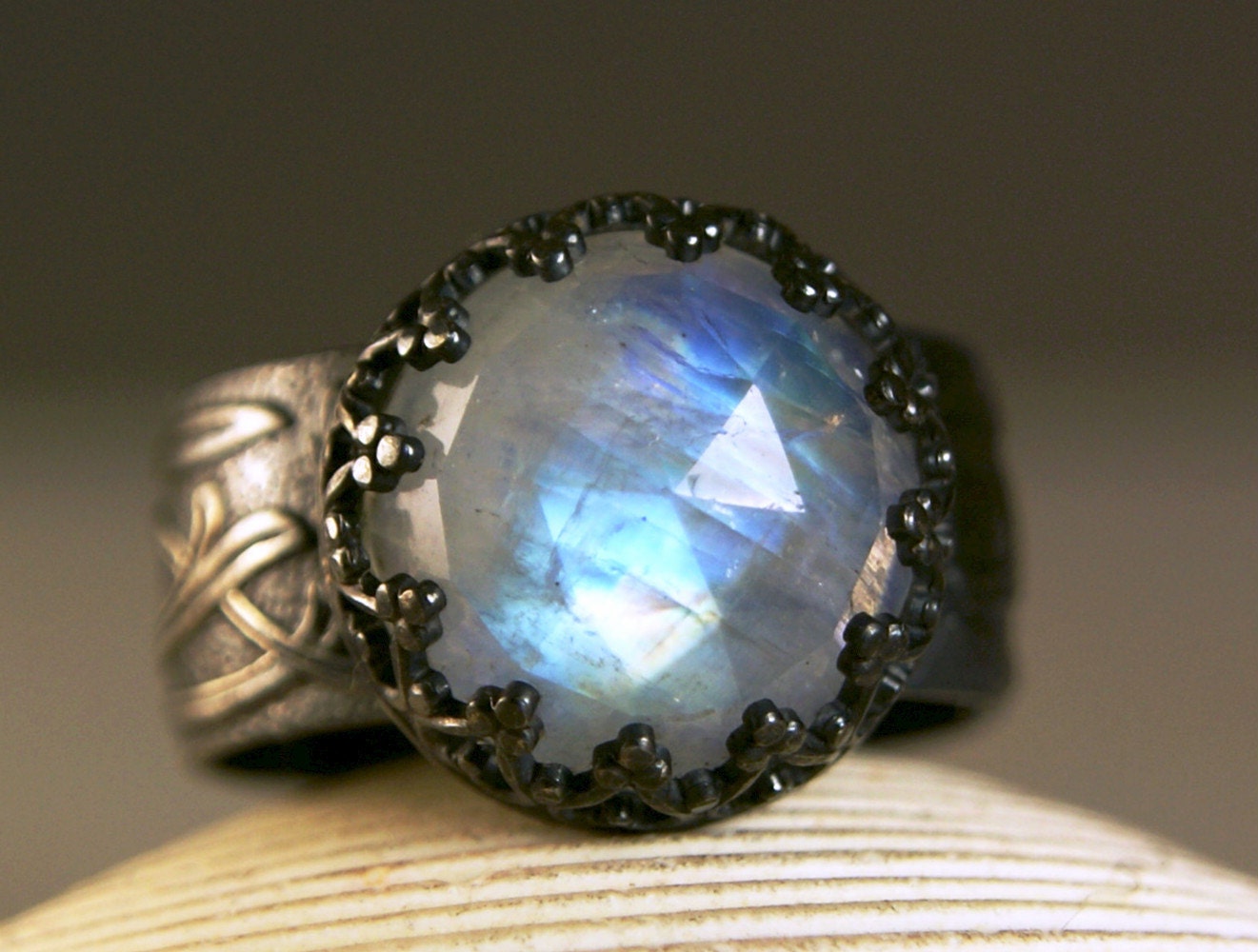 Rose cut Rainbow Moonstone Sterling Silver Cnunky Statement Ring Birthstone Ring Engagement Ring Gift For Her